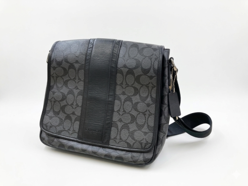 COACH ショルダーバッグお買取いたしました✨ウエストヴィレッジ野方店🌸