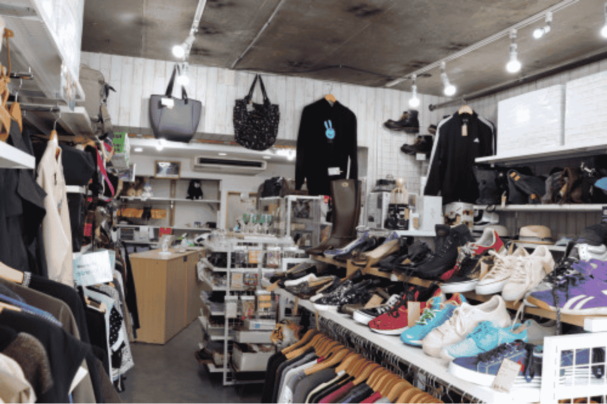 ウエストヴィレッジ野方店 店舗写真1 (3).png