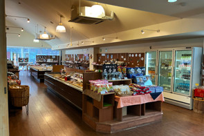 ペルト店内１.jpg