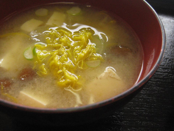 干し菊 味噌汁