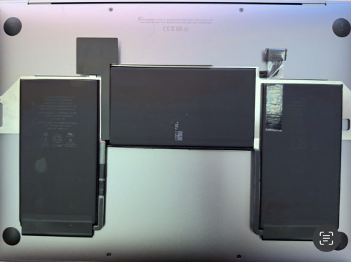 MacBookAir（A2337）