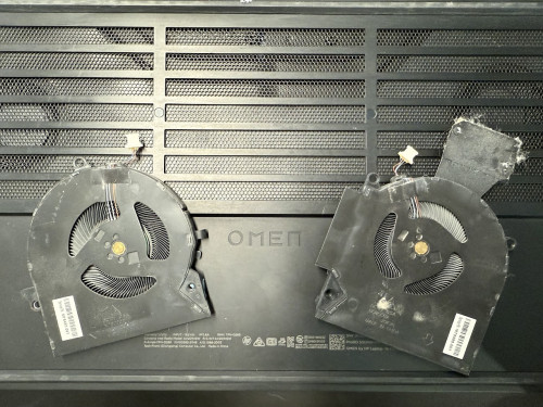 OMEN by HP Laptop 16-b0152TXのファン交換を行いました