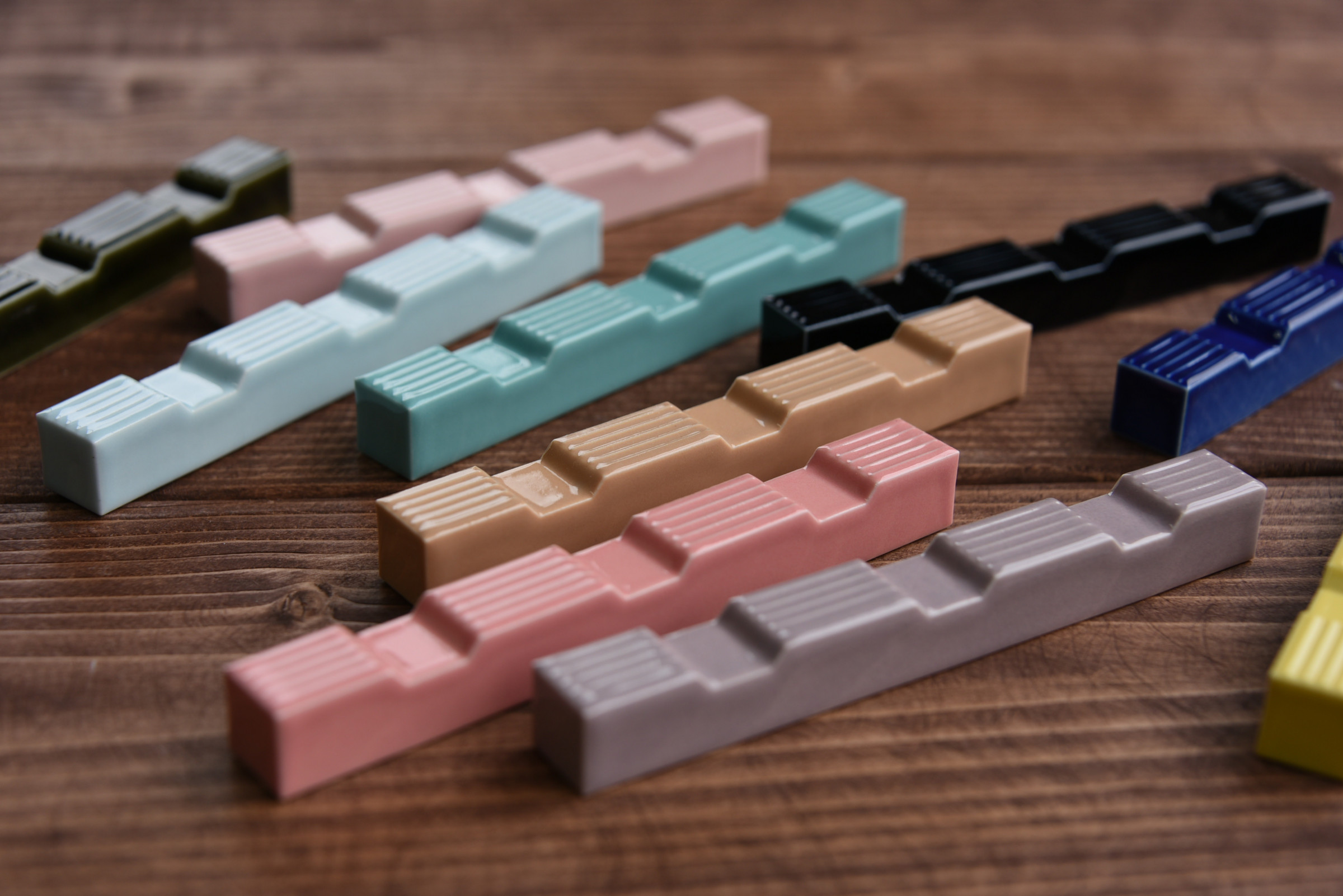 タイル雑貨 タイル成形加工 ㈱羽田野タイル