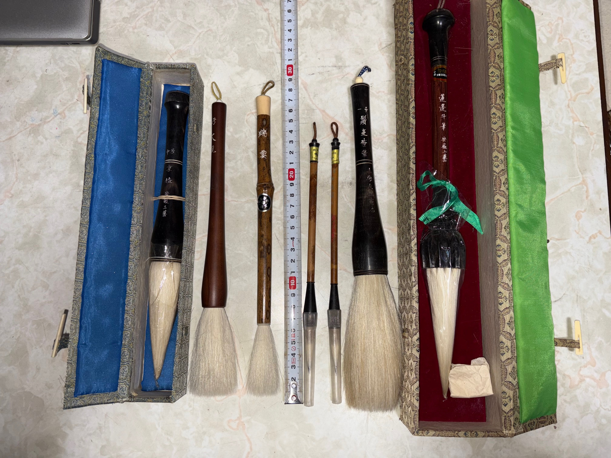 雪屋Concoのディスプレー品（書道関連道具）　店内の整理整頓及び自宅の終活としてお譲りしています。