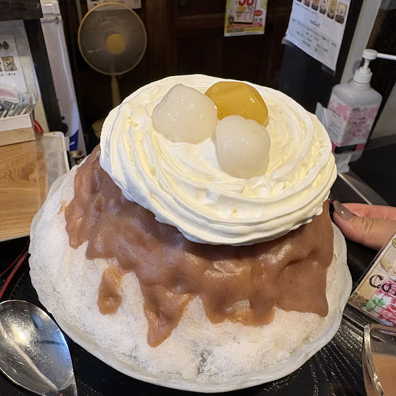 【秋限定】 栗かき氷・栗ミルクかき氷・栗あんみつが始まりました🌰