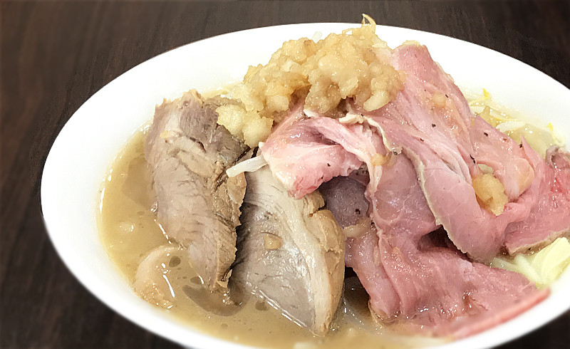 中肉麺.jpg