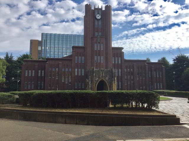 現役生・浪人生必見！東京周辺エリアのランキングで人気の医学部大学～東京大学～
