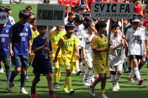 2024神戸市リーグ開会式 行進.jpg