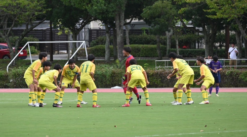 2025.9.7 高円神戸市ブロック決勝　円陣.jpg