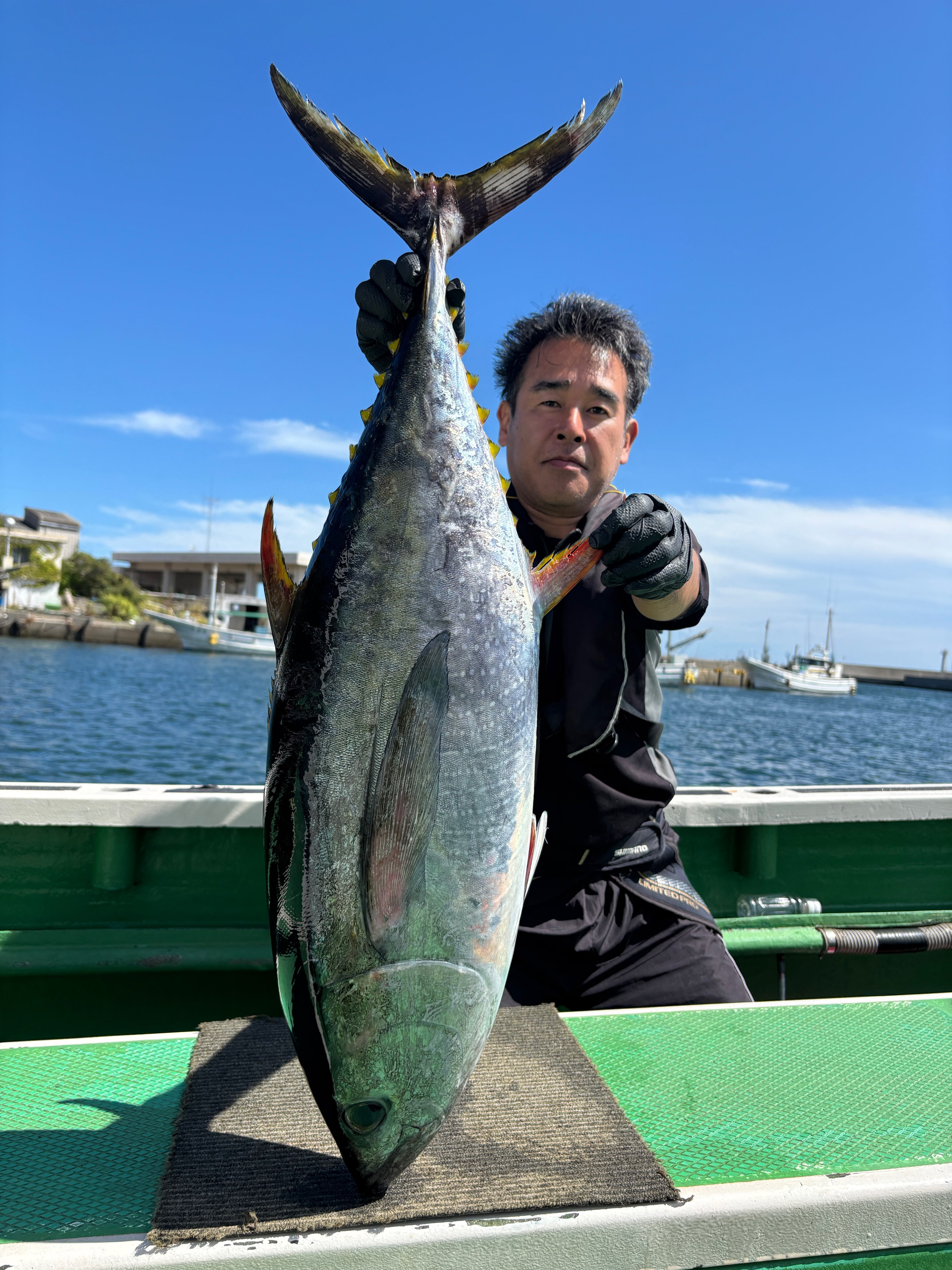 キメジ11kg‼️4打数1安打
