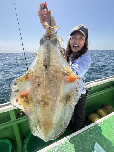 ティップラン トップ1杯が5名‼️最大1.3kg