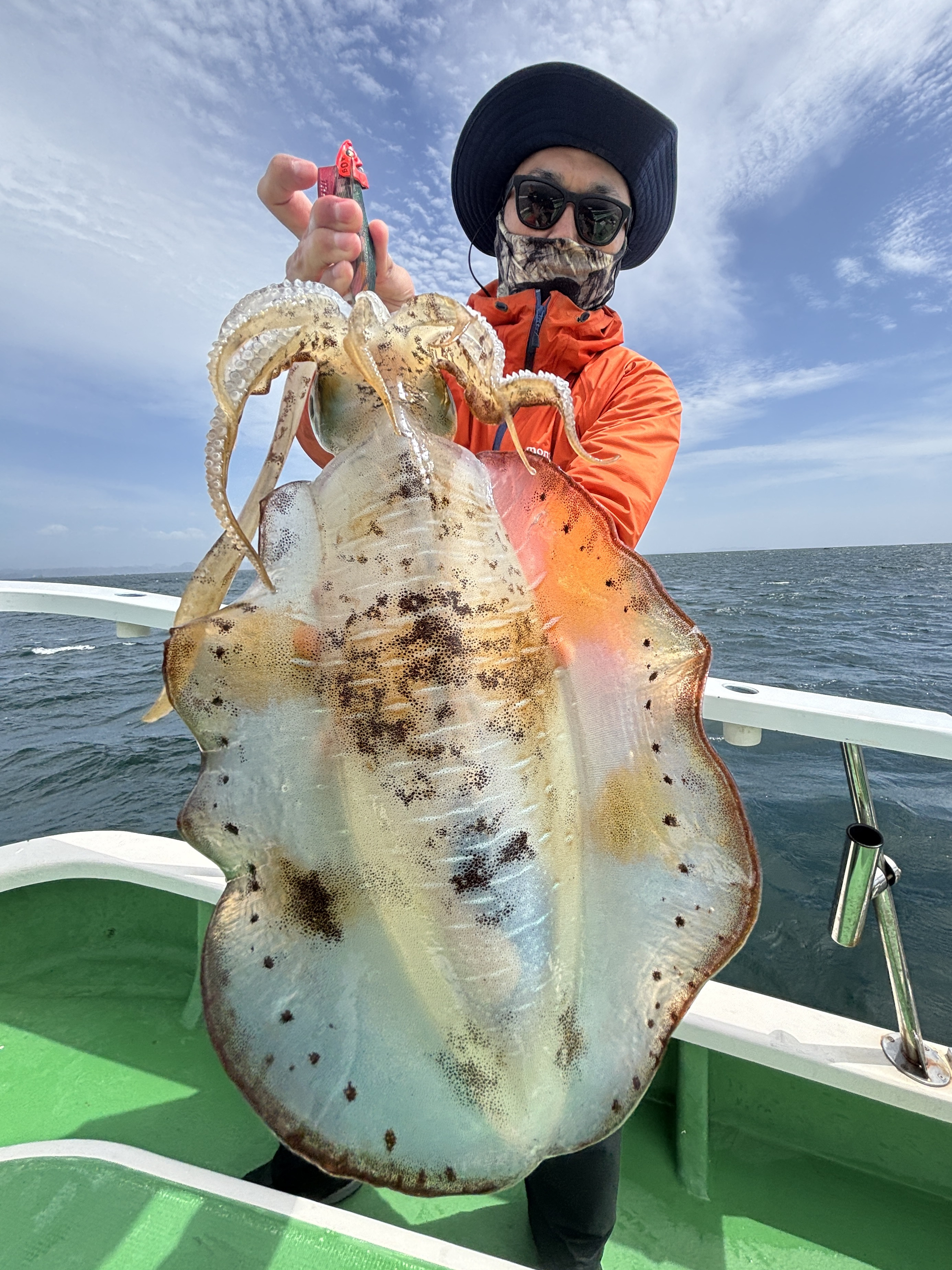 ティップラン トップ1杯が3名‼️最大1.8kg