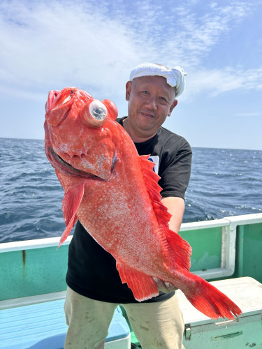 ベニアコウ 良型浮上㊗️