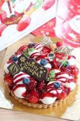 Xmas　ベリーとレアチーズのタルト