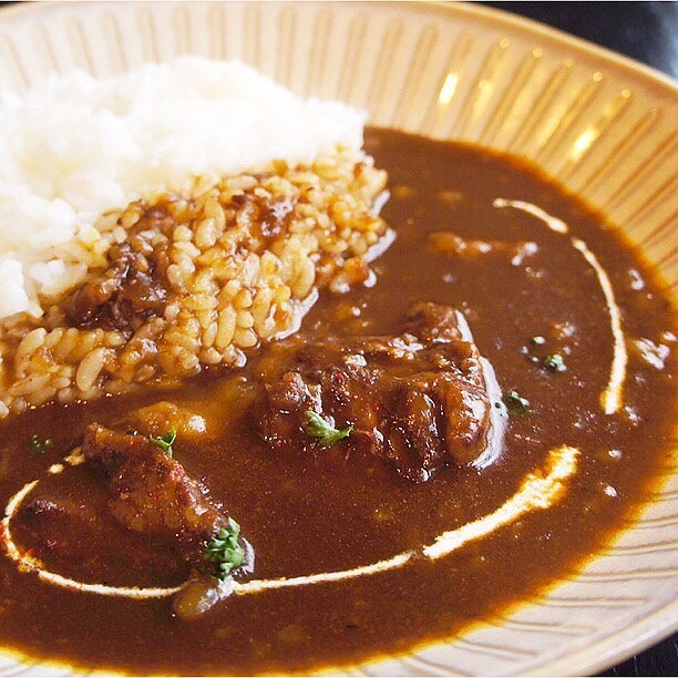 名物！牛すじカレー