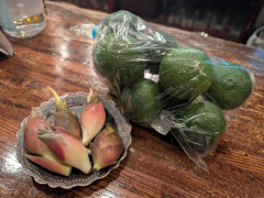 埼玉県秩父産のかぼすと茗荷が入荷しております。（桜木町店）