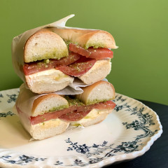 トマトバジルクリームチーズサンド