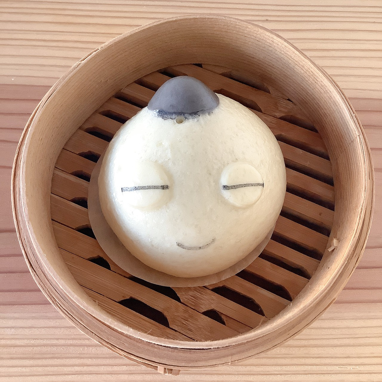 じょうもんくん肉まん