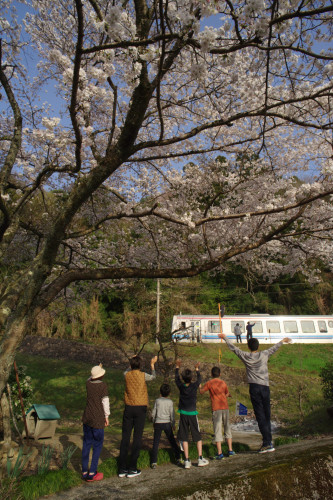 山岡作品.jpg