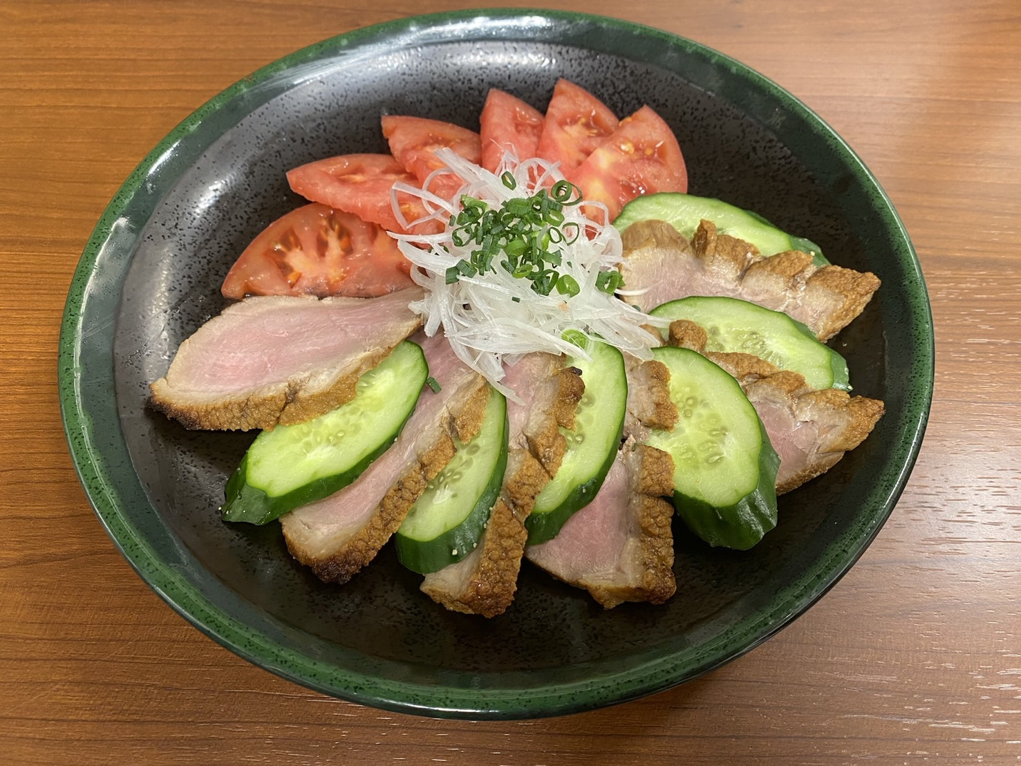 鴨の燻製・smoked duk・훈제오리고기・鸭肉