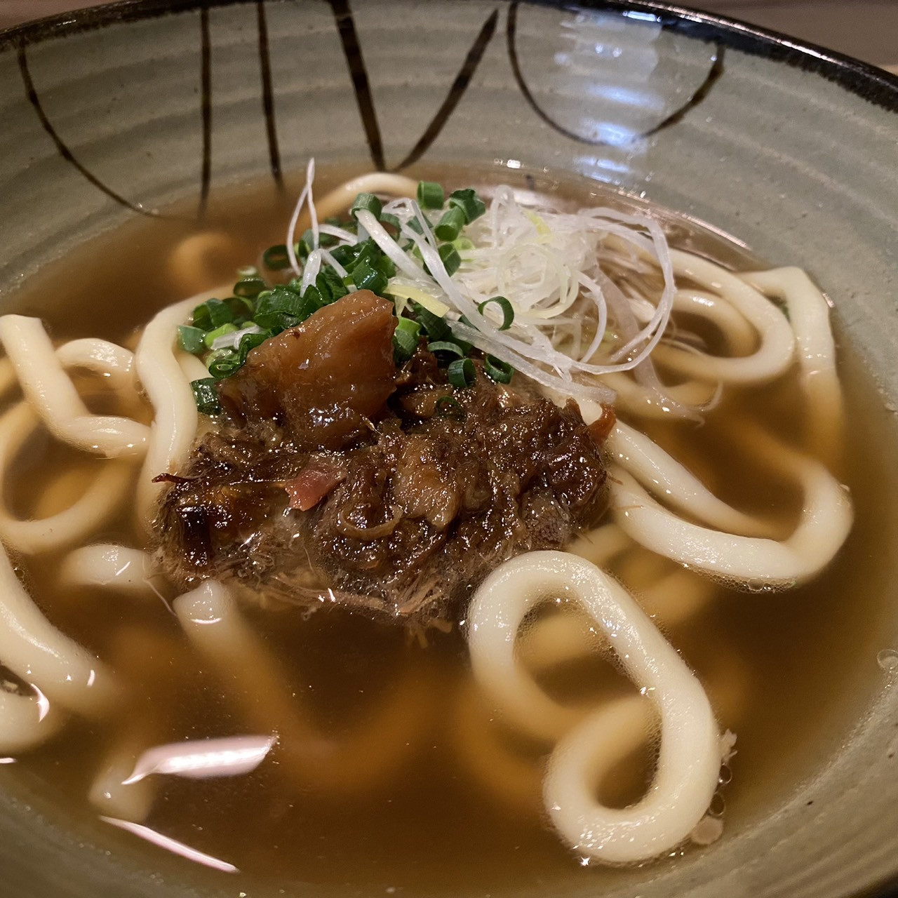 牛すじうどん