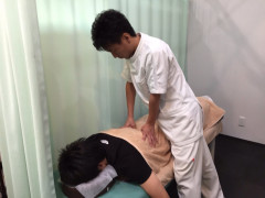 鍼灸マッサージは当院へ！.JPG