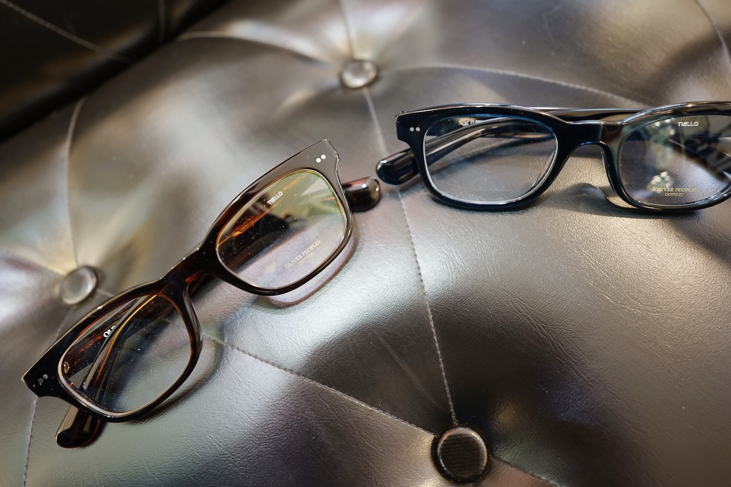 OLIVER PEOPLES（オリバーピープルズ）／TIELLO　OV5617U