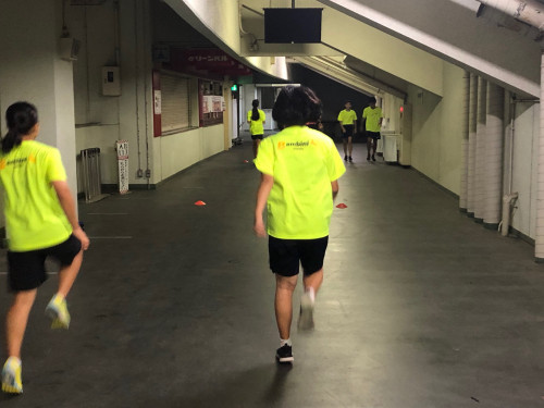 駒場室内.jpg