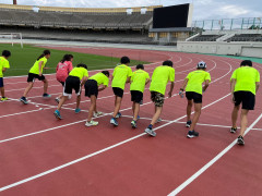 高学年400ｍスタート2.jpg