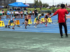 100m１位３位.jpg