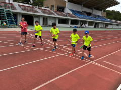 400mリレースタート.jpg