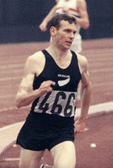 Peter_Snell_1964.jpg