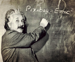 einstein-1173990_1920.jpg