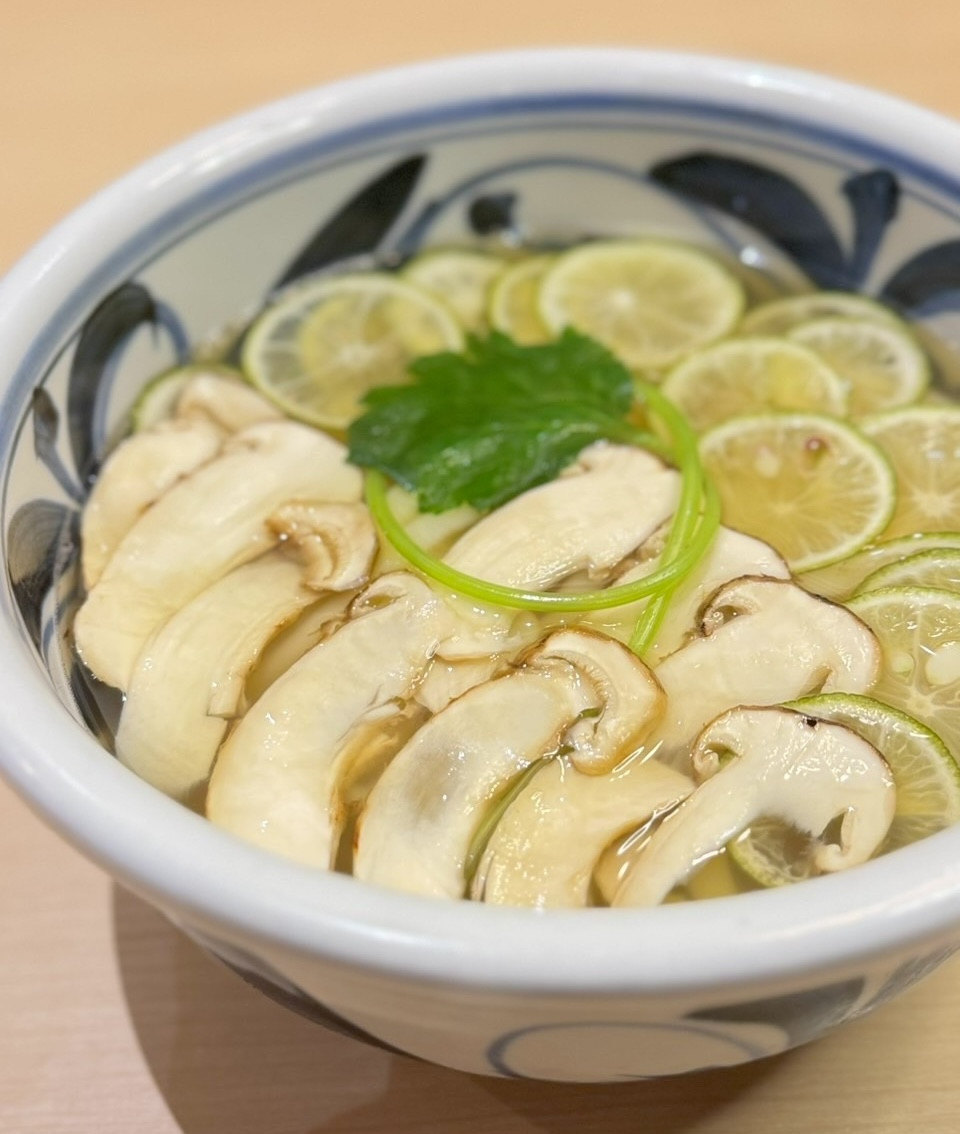 「松茸うどん」スタート！