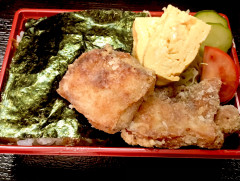 お子様唐揚げのり弁当