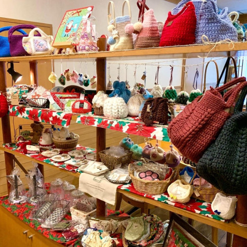【ブログ更新】カフェ大好き「手しごと展」本日よりスタート☆彡