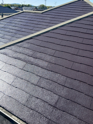 傷んだ屋根もこの様に綺麗になってます