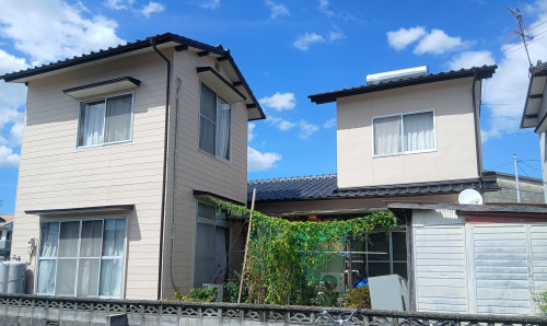 ご紹介ありがとうございます！北区o様邸　外壁、屋根塗装始まりました！