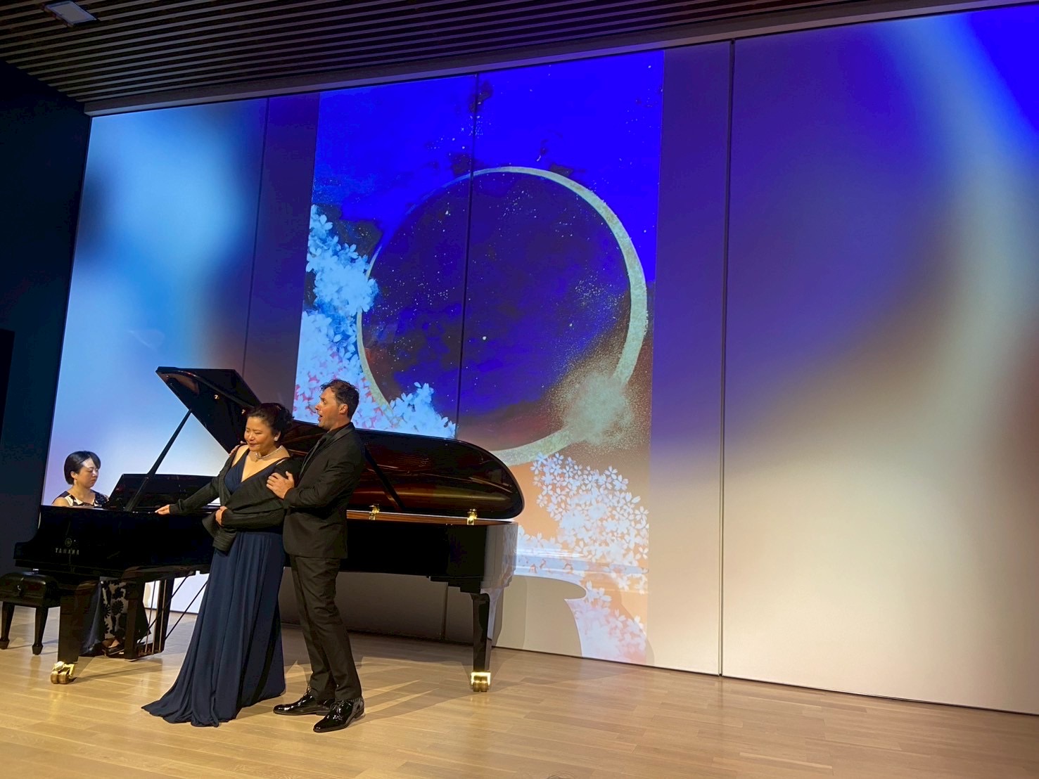 EXPO2025 大阪・関西万博「イタリア館主催ナイトコンサート」プログラムデザイン&コンサートステージのバックスクリーン投影