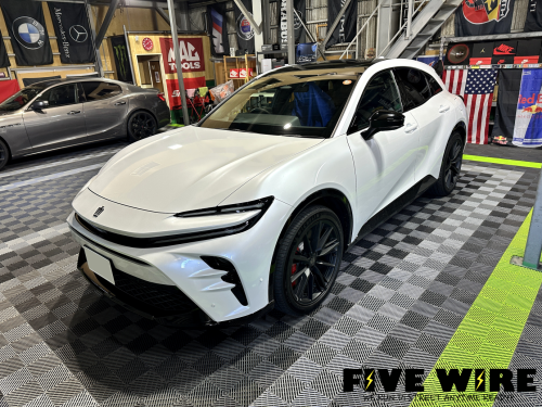 クラウンスポーツにAUTHORイグラ2プラス！