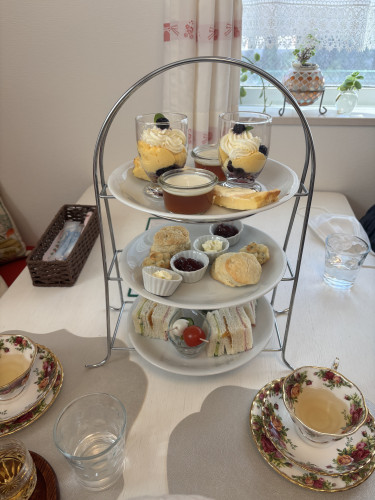 アフタヌーンティー　予約受付中