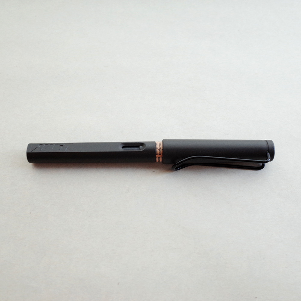 lamy_kuro_6.jpg