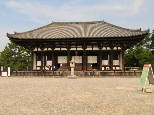 【興福寺・東金堂創建1300年 ― 12年ぶりの後堂公開と夜間特別参拝】