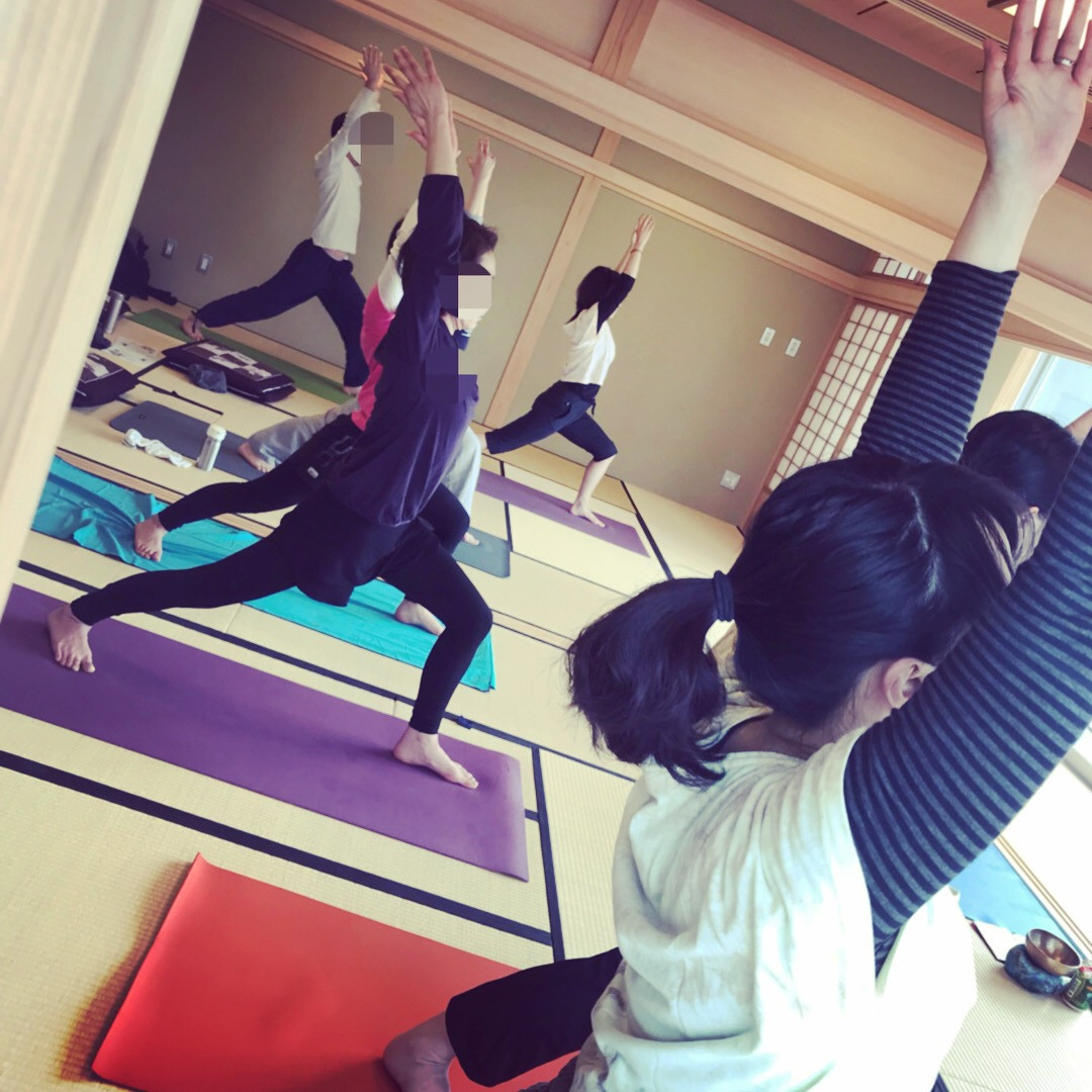 アシュタンガヨガ初級　@和室