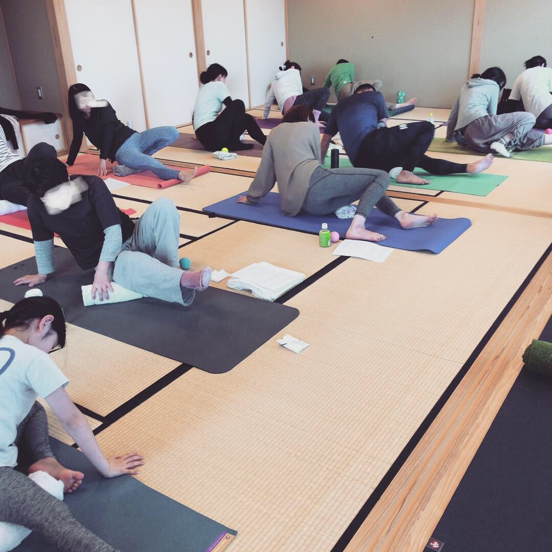 セルフ整体ヨガ　@和室