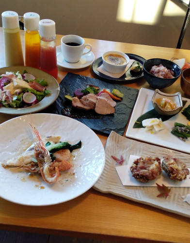 ディナータイムの営業を再開いたします！