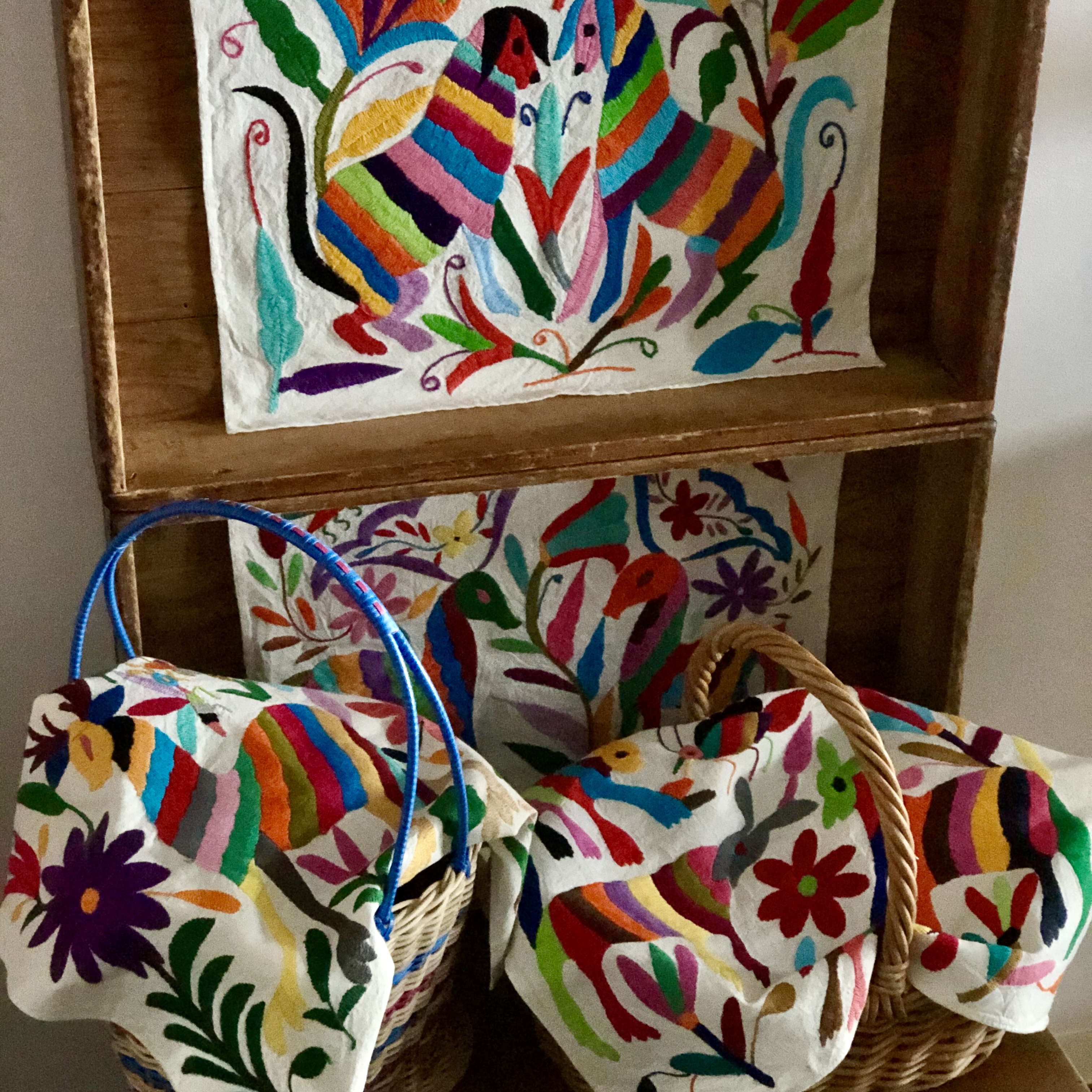 メキシコ オトミ族の刺繍