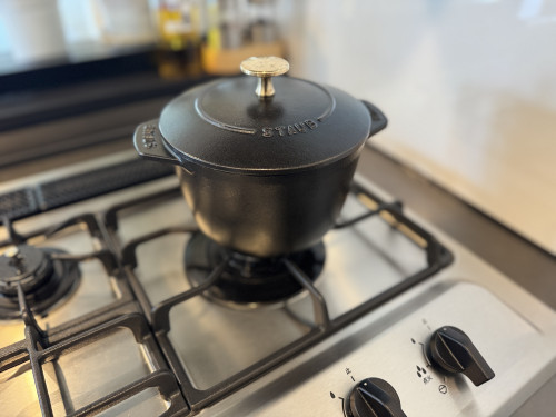 STAUB（ストウブ）　鍋炊きごはん