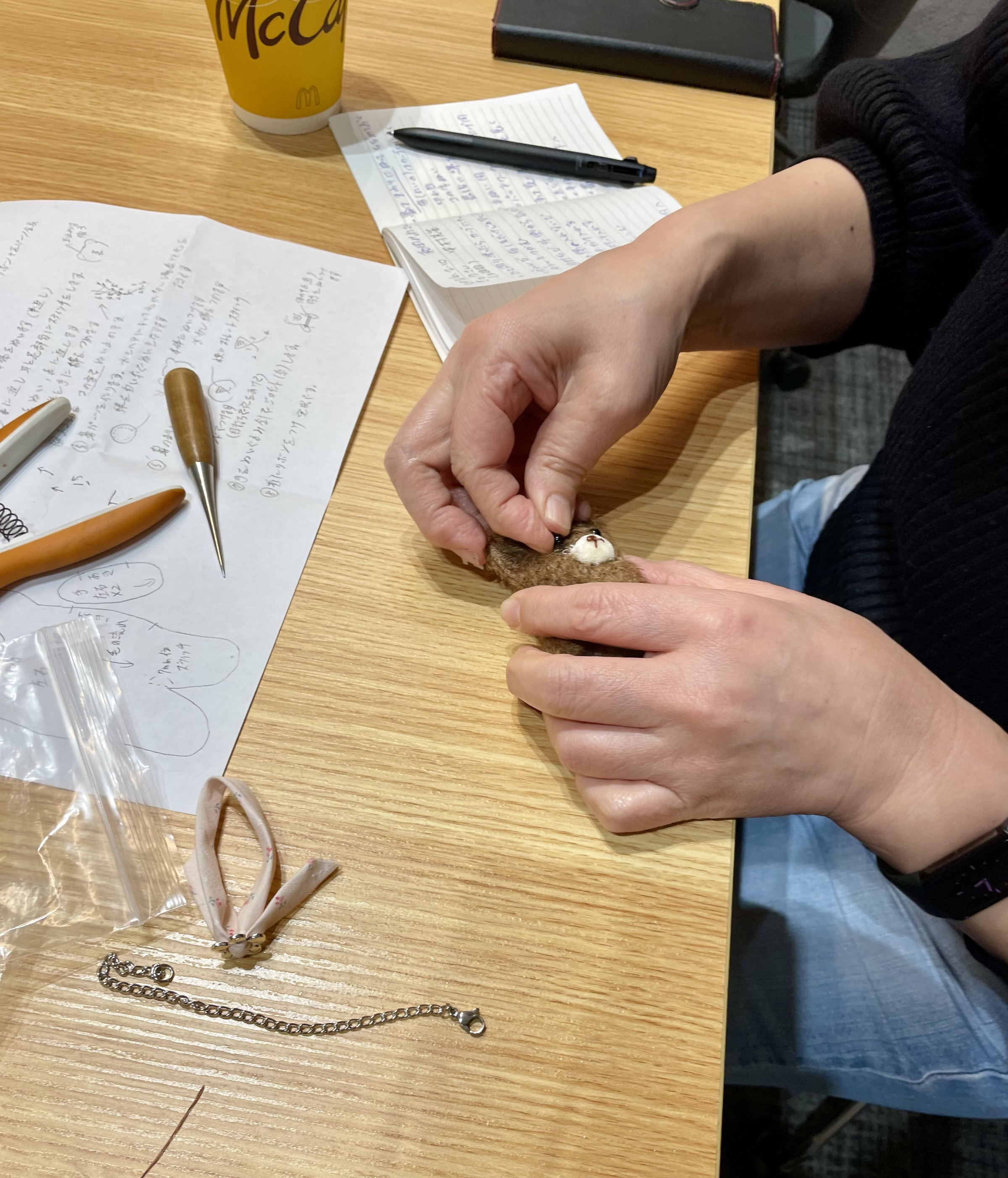 体験レッスンで、くまちゃんバックチャームを作ってみませんか？