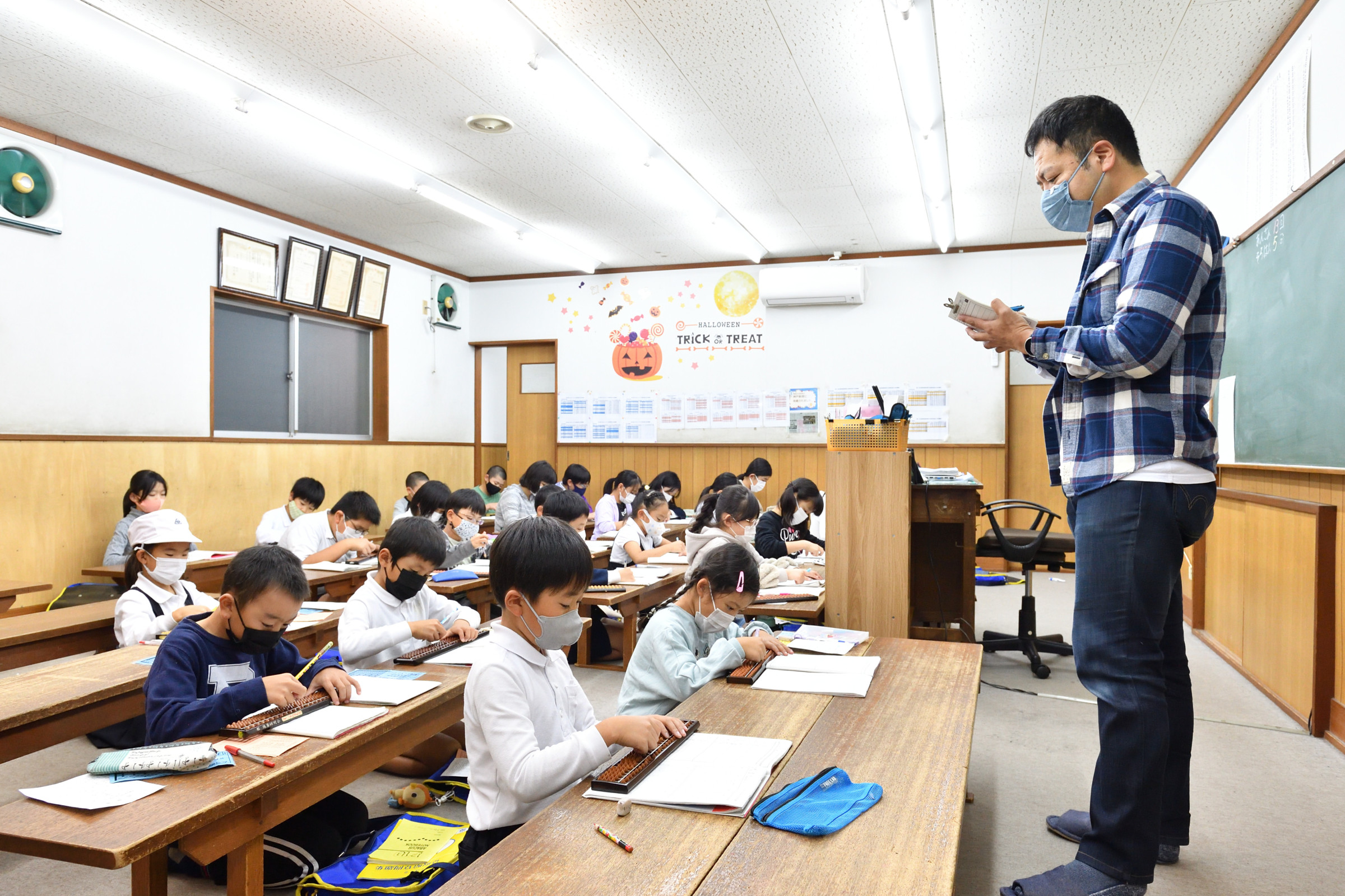 授業の様子です（大教室）